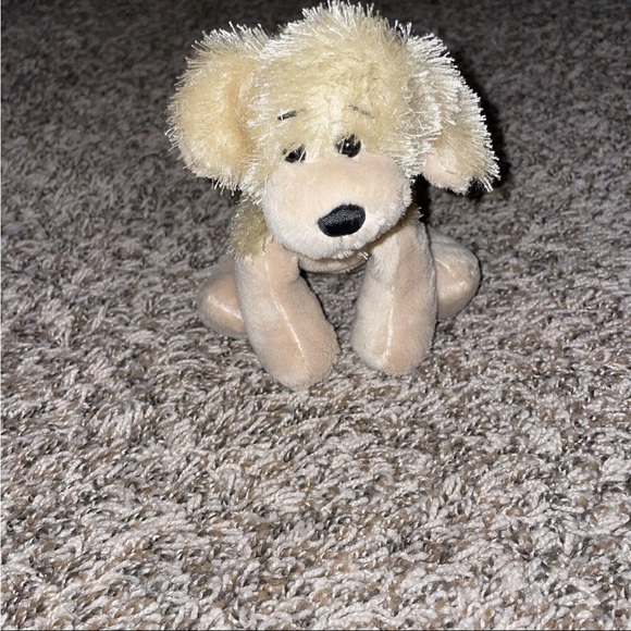 Ganz Webkinz “Lil’ Kinz” golden retriever dog stuffed animal, no code - Picture 1 of 4
